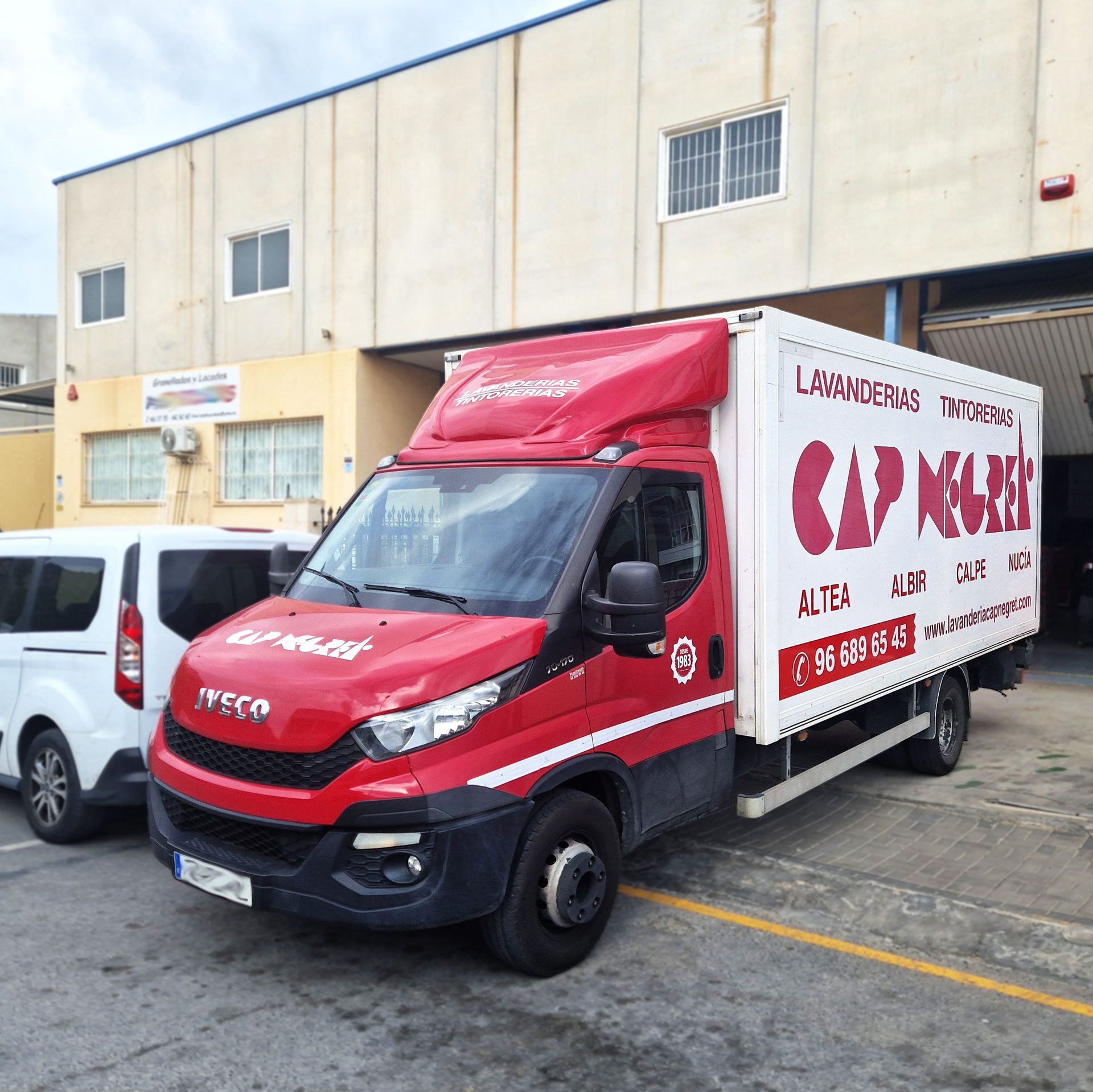 cap negret iveco grande